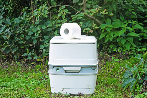 Best Portable restroom trailer rental  in Hildebran, NC